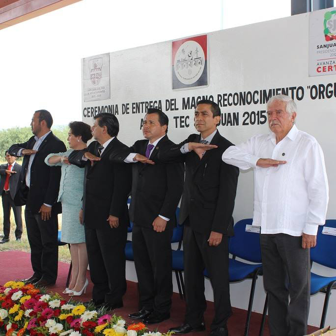 2015, Ceremonia de Entrega del Galardon Orgullo Águila