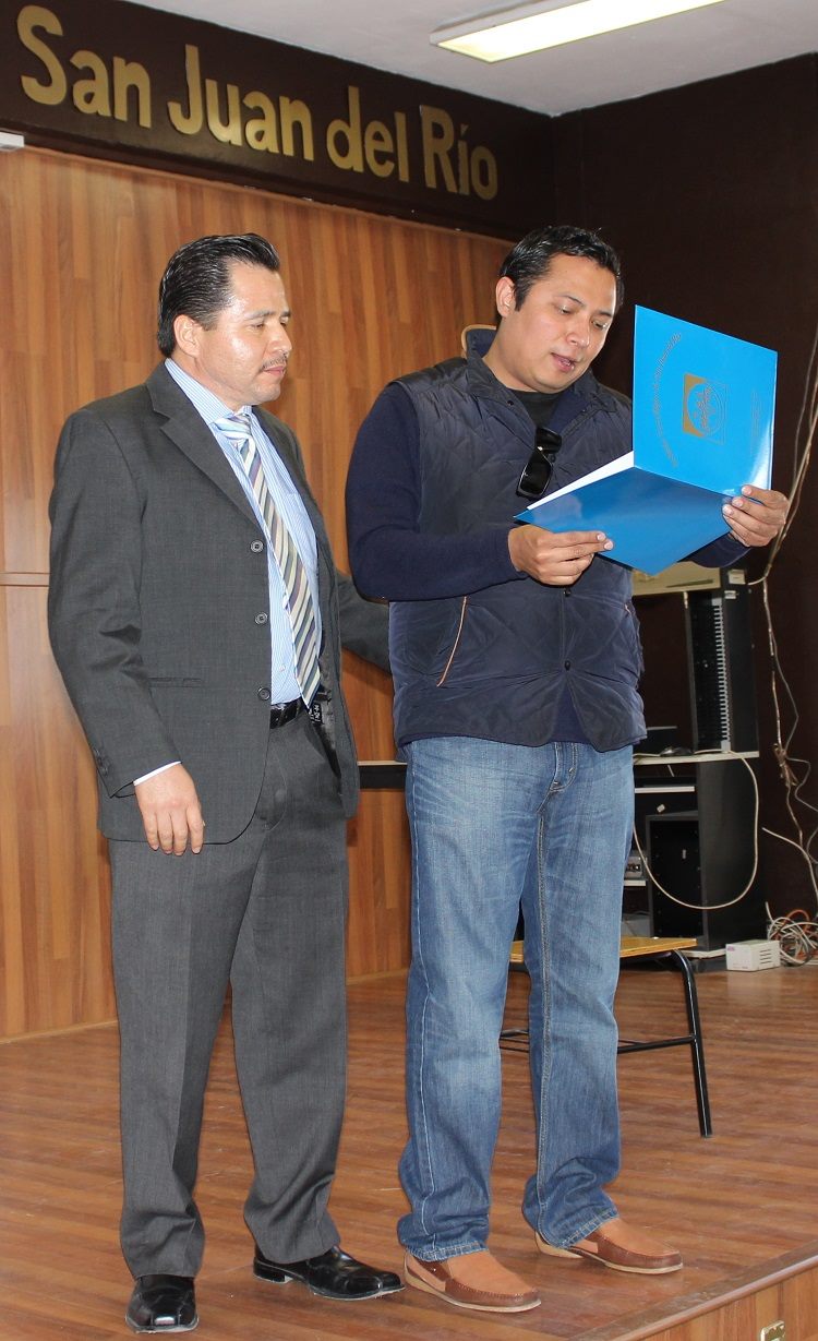2015, Con el ganador del Galardón del Premio Guiness de Realidad Aumentada