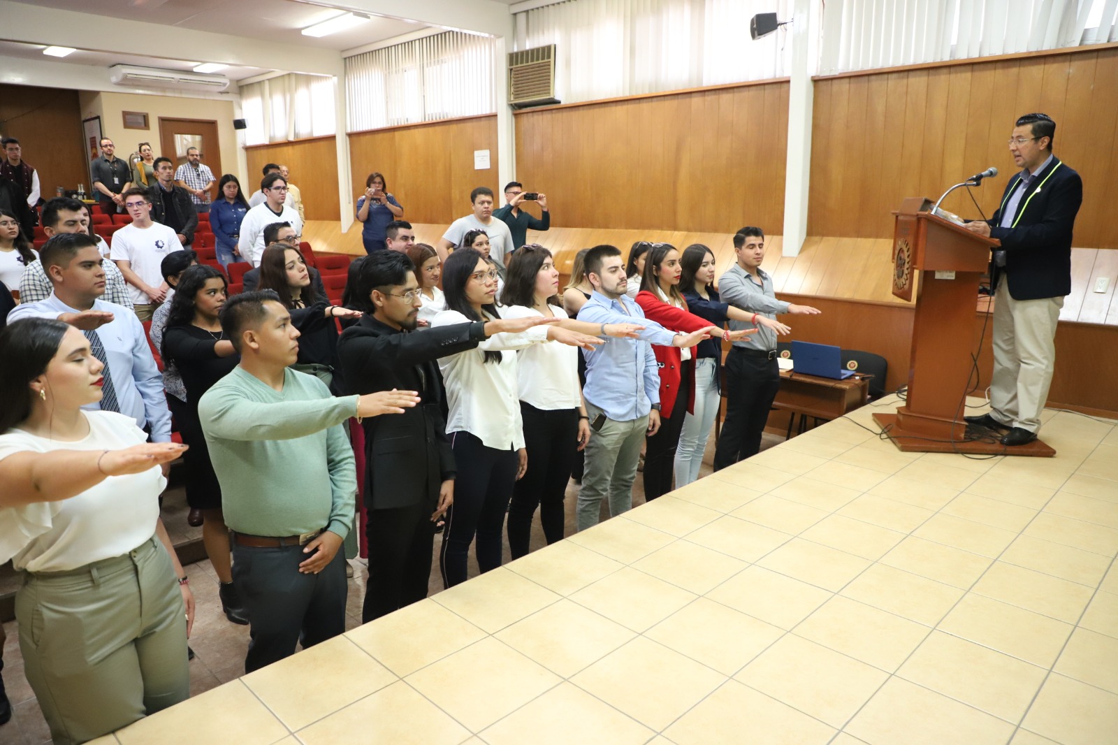 2023, Toma de protesta capítulos estudiantiles 1