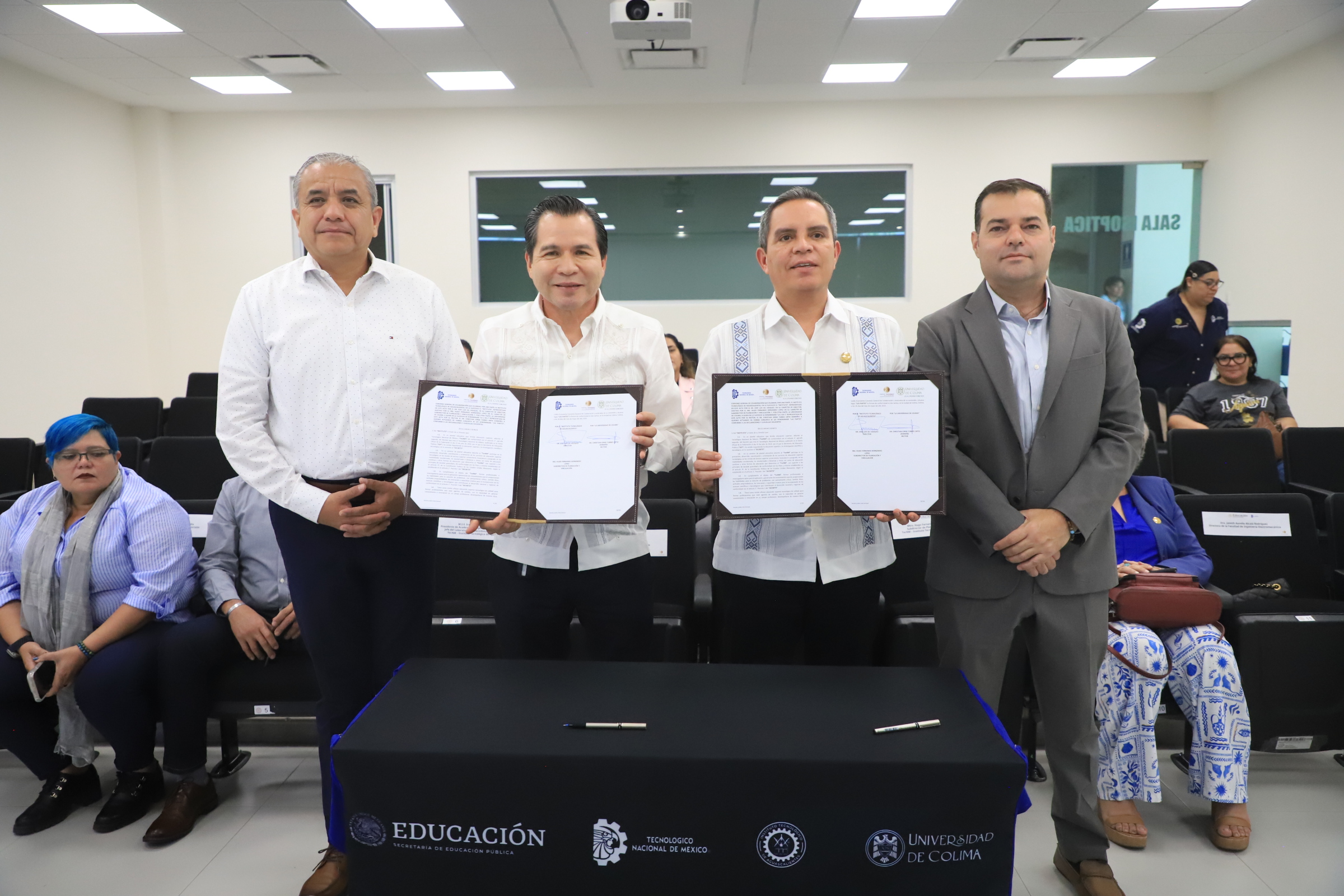 2025, Firma de Convenio con la Universidad de Colima