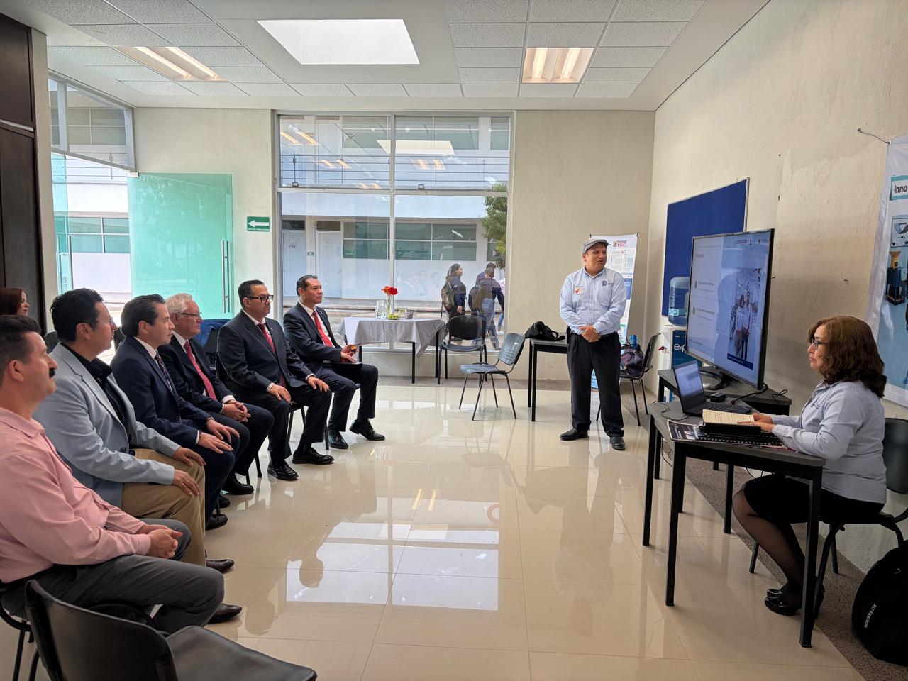 2026, Presentación por el ITA de la propuesta de la nueva carrera Ingeniería en Movilidad el Director General del TecNM