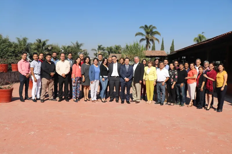2019, Con la Academia de Ingeniería Bioquímica